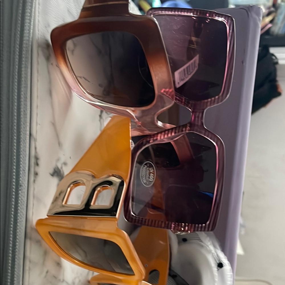 Stylish Pink and Gold Sunglasses